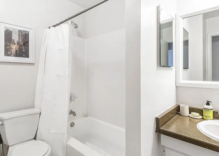 Landing At The Residences At - 1 Bedroom In Downtown Apartment